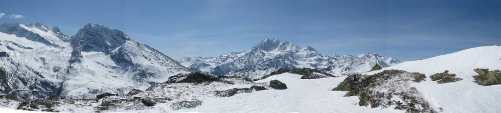 panorama depuis le sommet du Staldhorn à 2462m